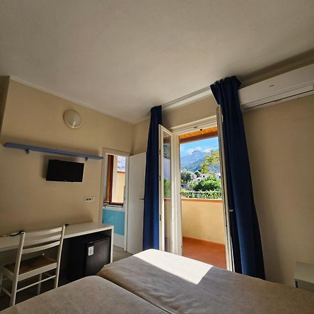 Hotel Corallo 波蒙特 外观 照片